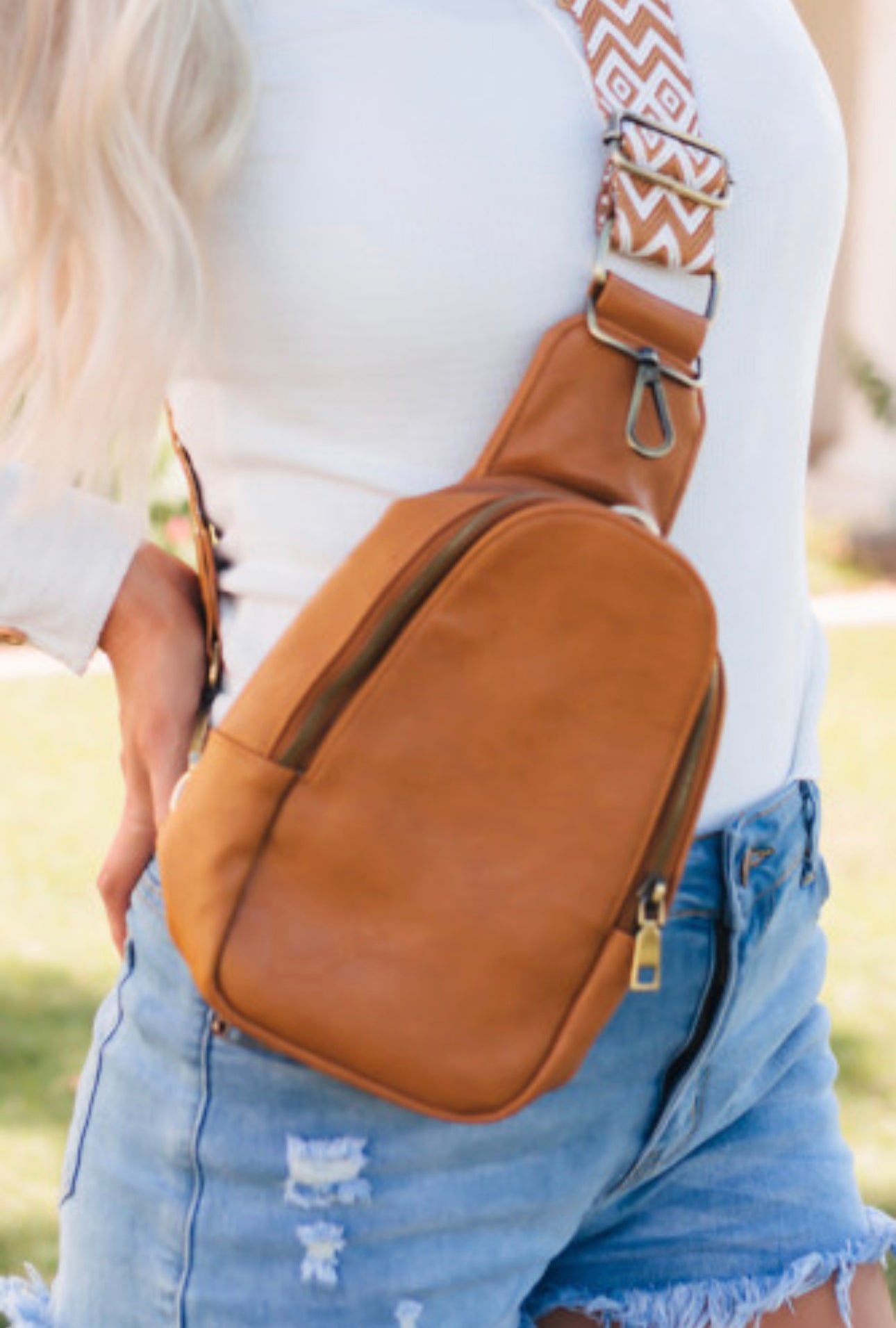 Brown Faux Leather Zipped Crossbody Chest Bag